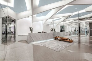 Lobby - MHYL #CBD 3B2B *Queen Market *MEL Central *MEL Uni (Melbourne)
