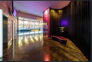 Lobby - MHYL #1BR |QV|MelCentral|State Library|China town (Melbourne)