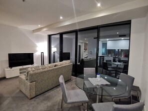 TV - MHYL #CBD 1BR| Southern Cross| Crown Casino| DFO (Melbourne)