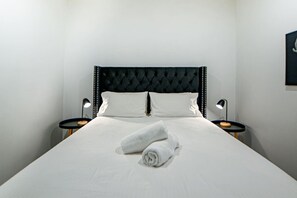 1 bedroom, desk, iron/ironing board, WiFi - MHYL #CBD 1BR| Southern Cross| Crown Casino| DFO (Melbourne)