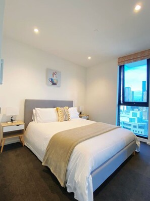 3 bedrooms, iron/ironing board, WiFi, bed sheets - MHYL #High Rise | Comfort | 3BR2B with 1 parking (Melbourne)