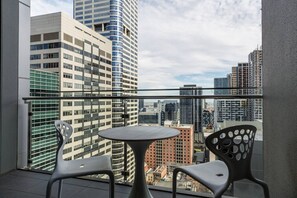 Property grounds - MHYL # CBD stylish 1BR Apt with city view (Melbourne)