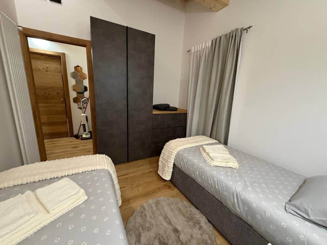 Strykejern/-brett, wi-fi og sengetøy