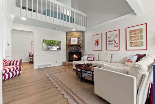 The Diet Coke Lovers House_Sleeps 8_SodaFountain