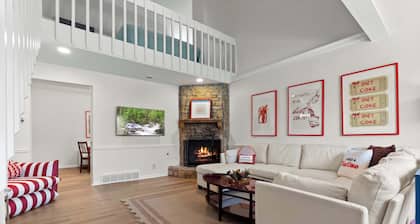 The Diet Coke Lovers House_Sleeps 8_SodaFountain