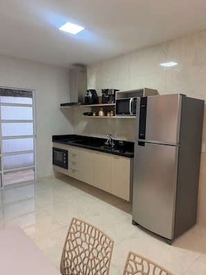 Private kitchen - Guarujá – Suitable for families and groups - 5 beds (Guarujá)
