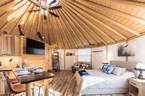 1 Schlafzimmer, Bügeleisen/Bügelbrett, Reisekinderbett, WLAN