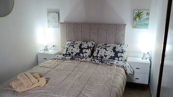 Silitysrauta/-lauta, internet, vuodevaatteet