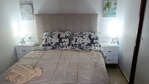 2 Schlafzimmer, Bügeleisen/Bügelbrett, Internetzugang, Bettwäsche