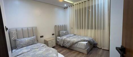 3 Schlafzimmer, Bügeleisen/Bügelbrett, WLAN, Bettwäsche