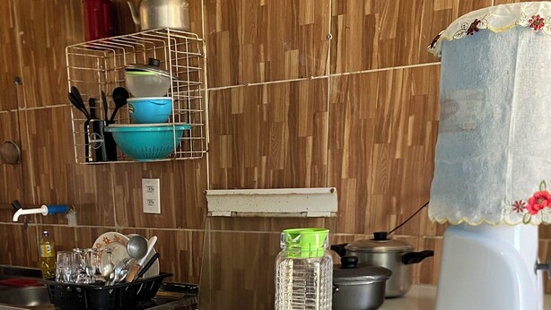 Private kitchen - Greenhouse Cumbuco, a cozy house 3 minutes from the village. (Caucaia)