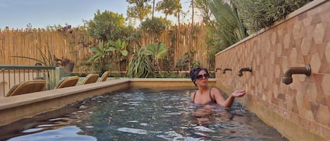 Alberca al aire libre