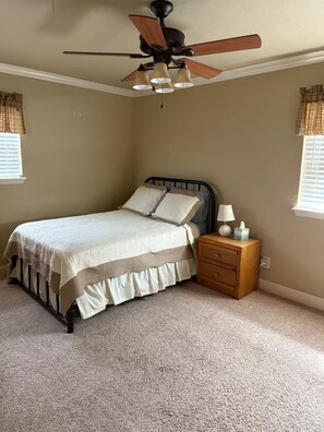 3 bedrooms, free WiFi, bed sheets - Welcoming Family Home in Amarillo, Texas (Amarillo)