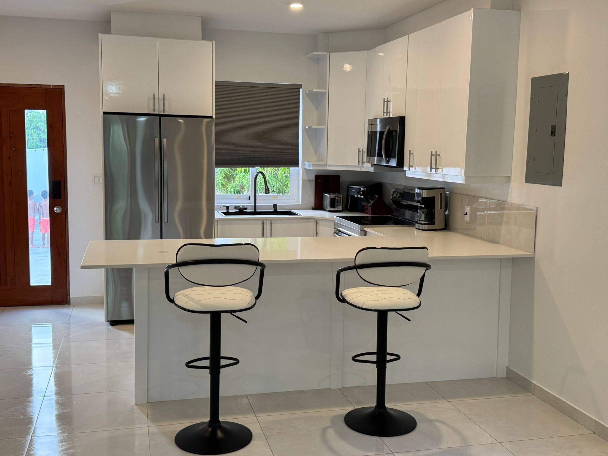 微波炉、烤箱、炉灶