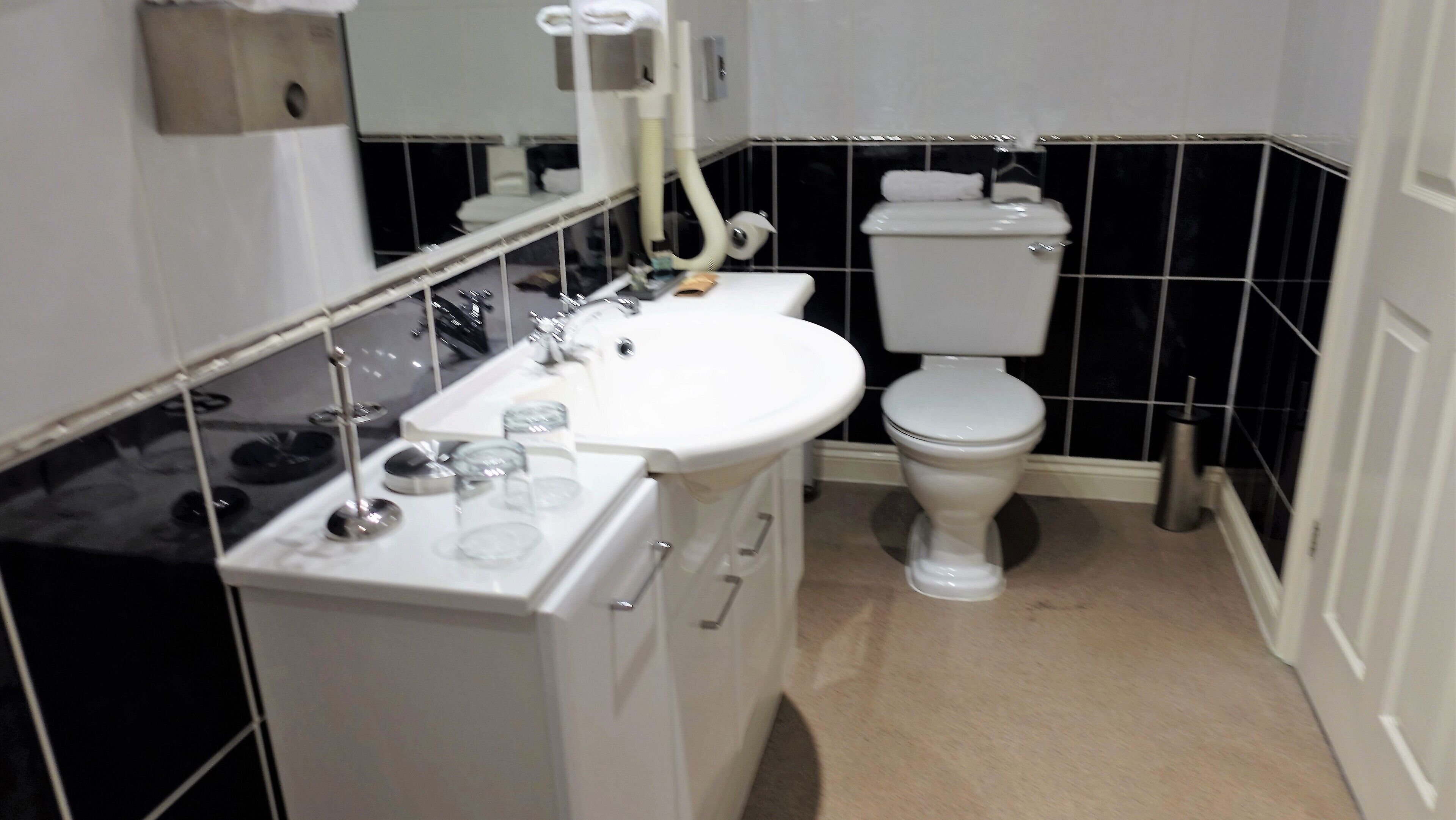 Luxury Double Room | Bathroom