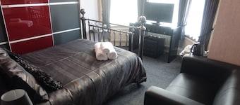 Oakover guest house