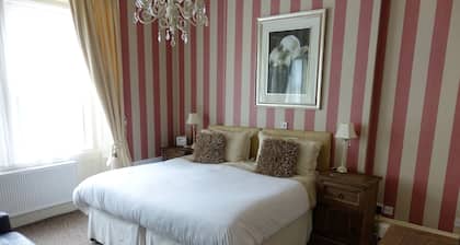 Oakover guest house