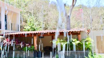 Enceinte de lâhĂ©bergement