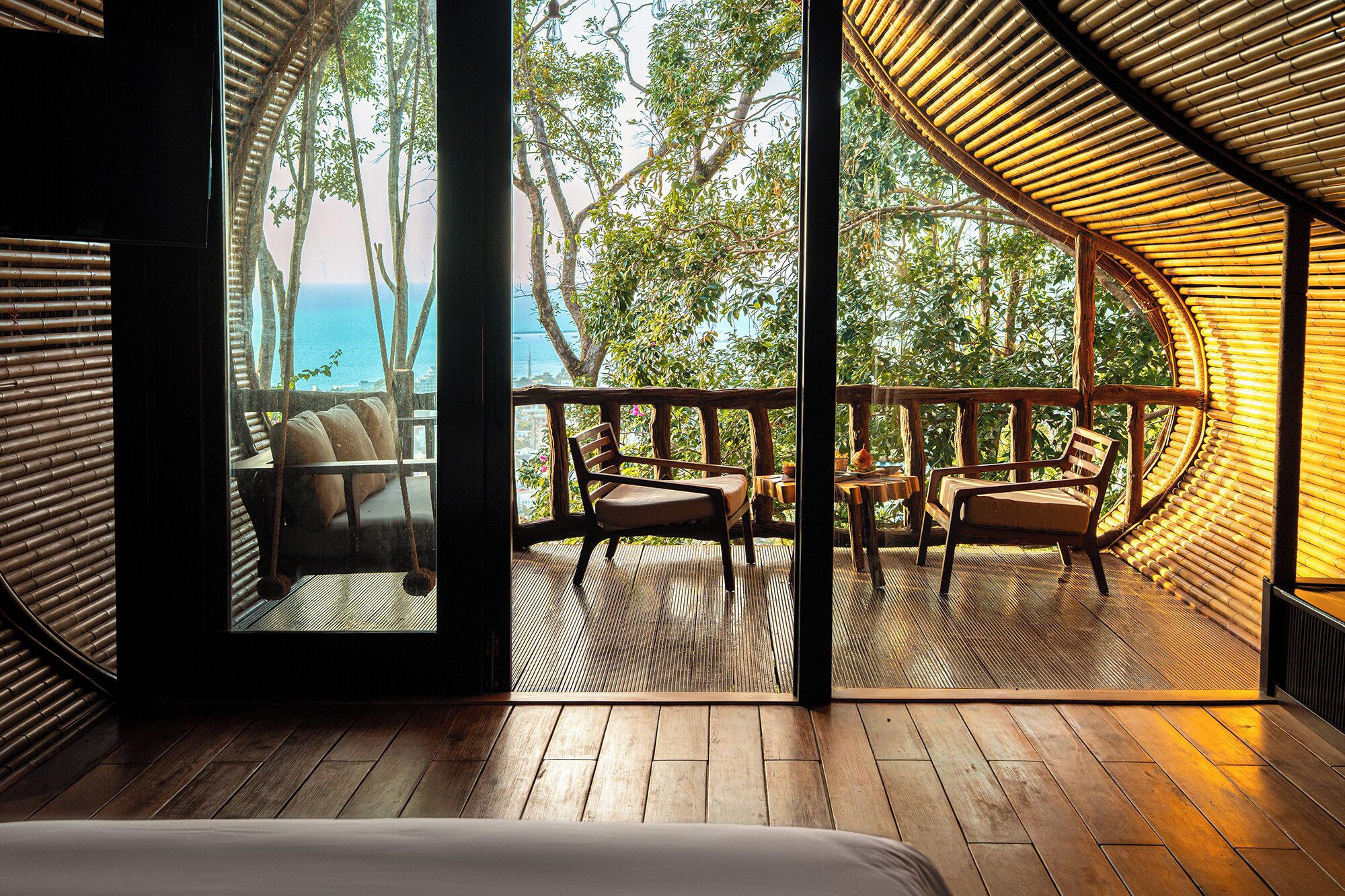 Phòng đôi Gallery | Hiên