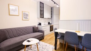 Unclassified image, 5 of 11, button - Grandstay Urban Eight (Durrës)
