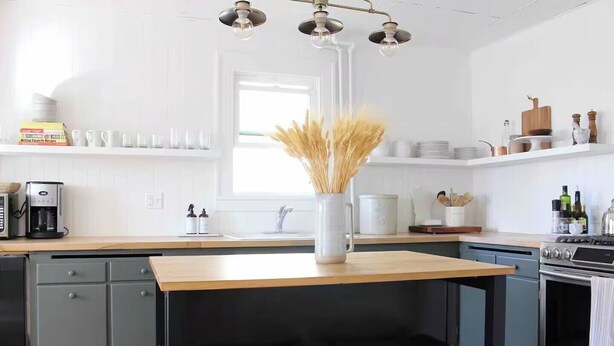 Coffee/tea maker, fridge, microwave, oven - Downtown Ely Home • BWCA Gateway • Walk to Shops (Ely)