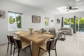 Dining - Twins Villa - Mellizo B - Charming 2-bedroom villa with AC in Long Bay Hills (Long Bay Hills)