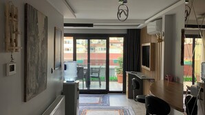 Interior - Stylish apartment with Bosphorus view (İstanbul)