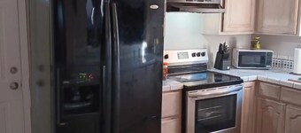 REALLY CUTE REMODELDED 2 BR HOME, Corpus Christi CH/A.CLOSE TO REFINERIES, I37