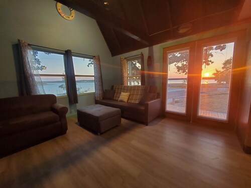 Barndo Style Lake Cabin #1