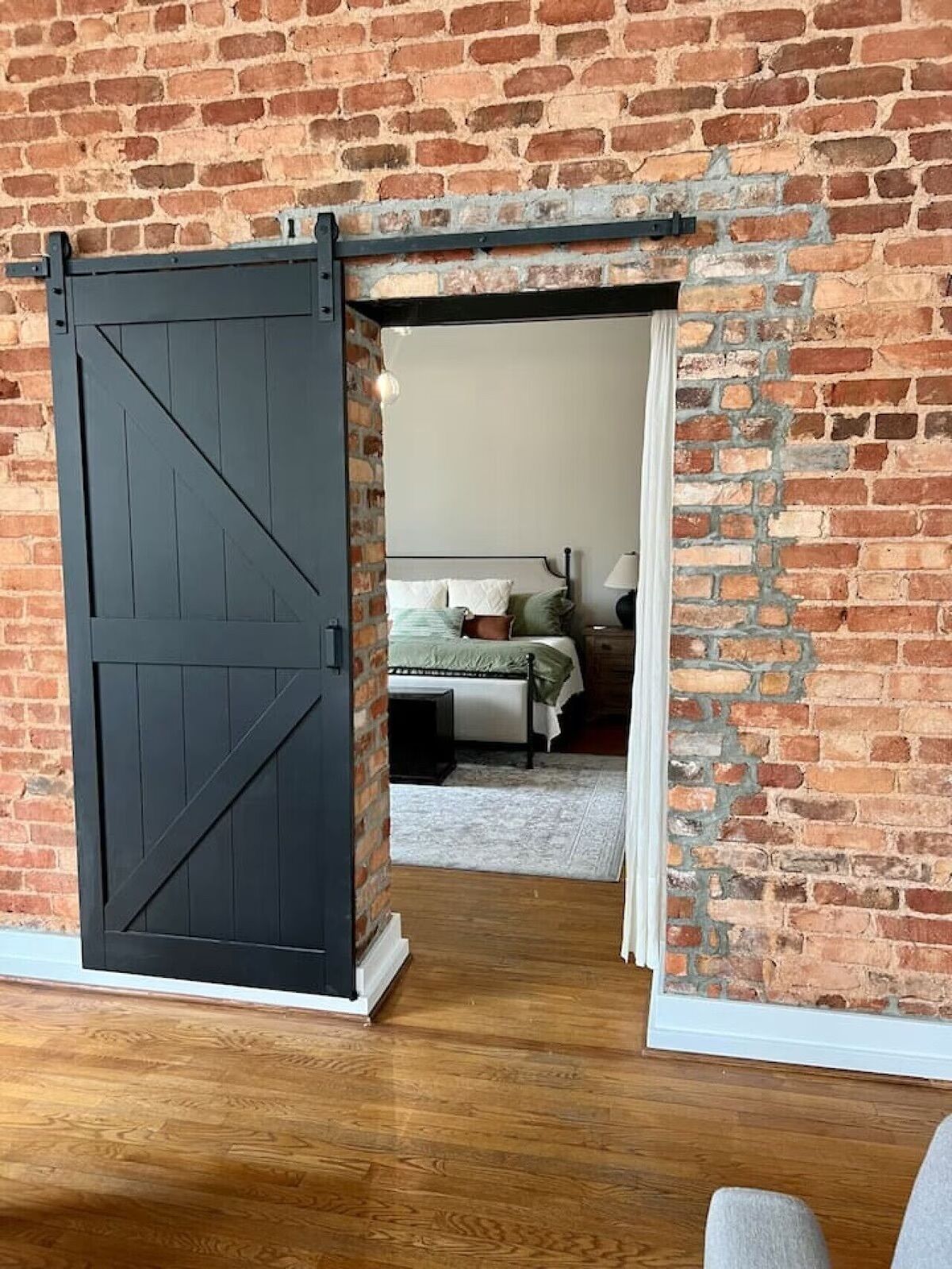 2 bedrooms, iron/ironing board, WiFi (free), bed sheets