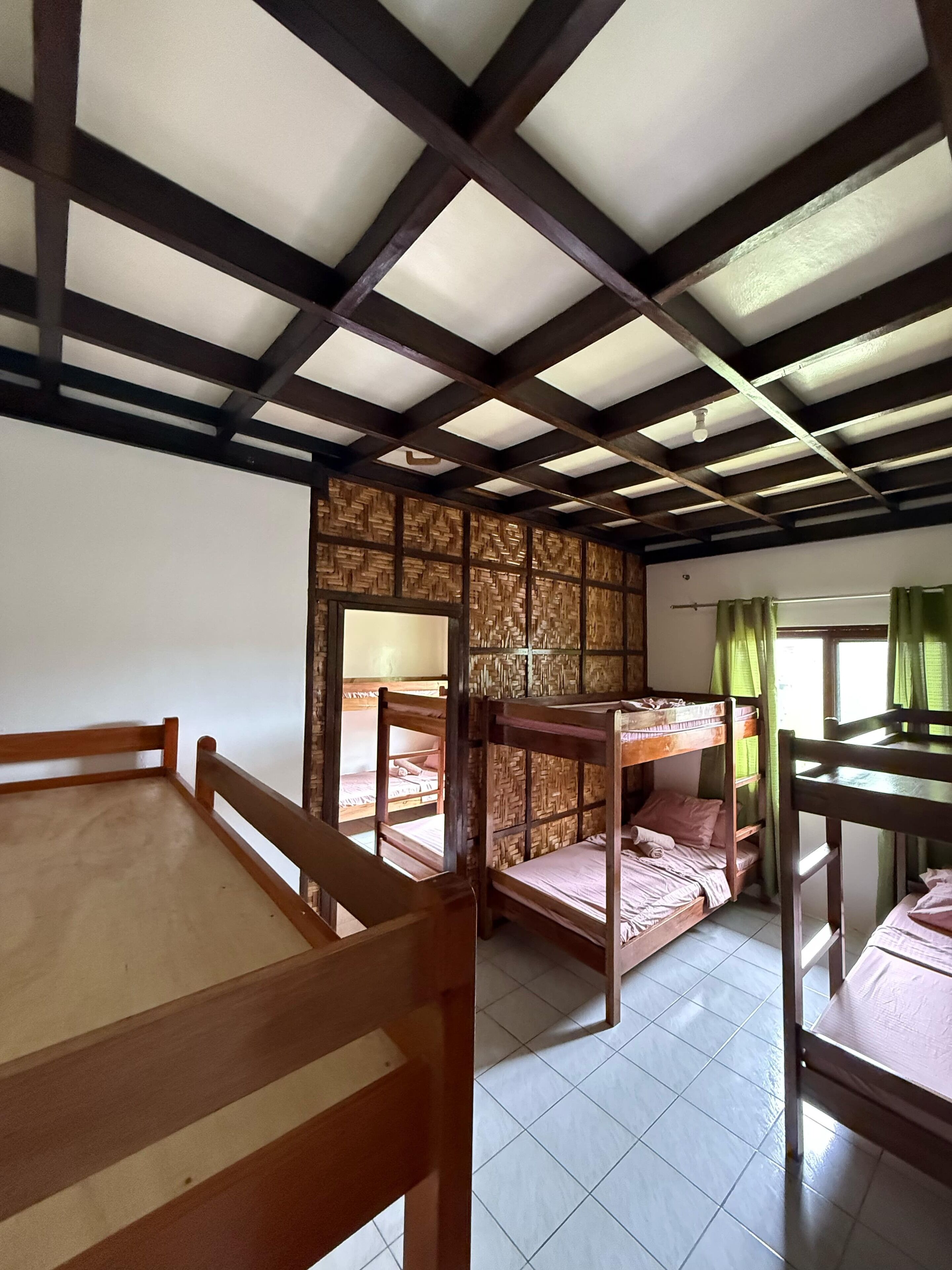 经济复式 | 客房内保险箱、免费 WiFi