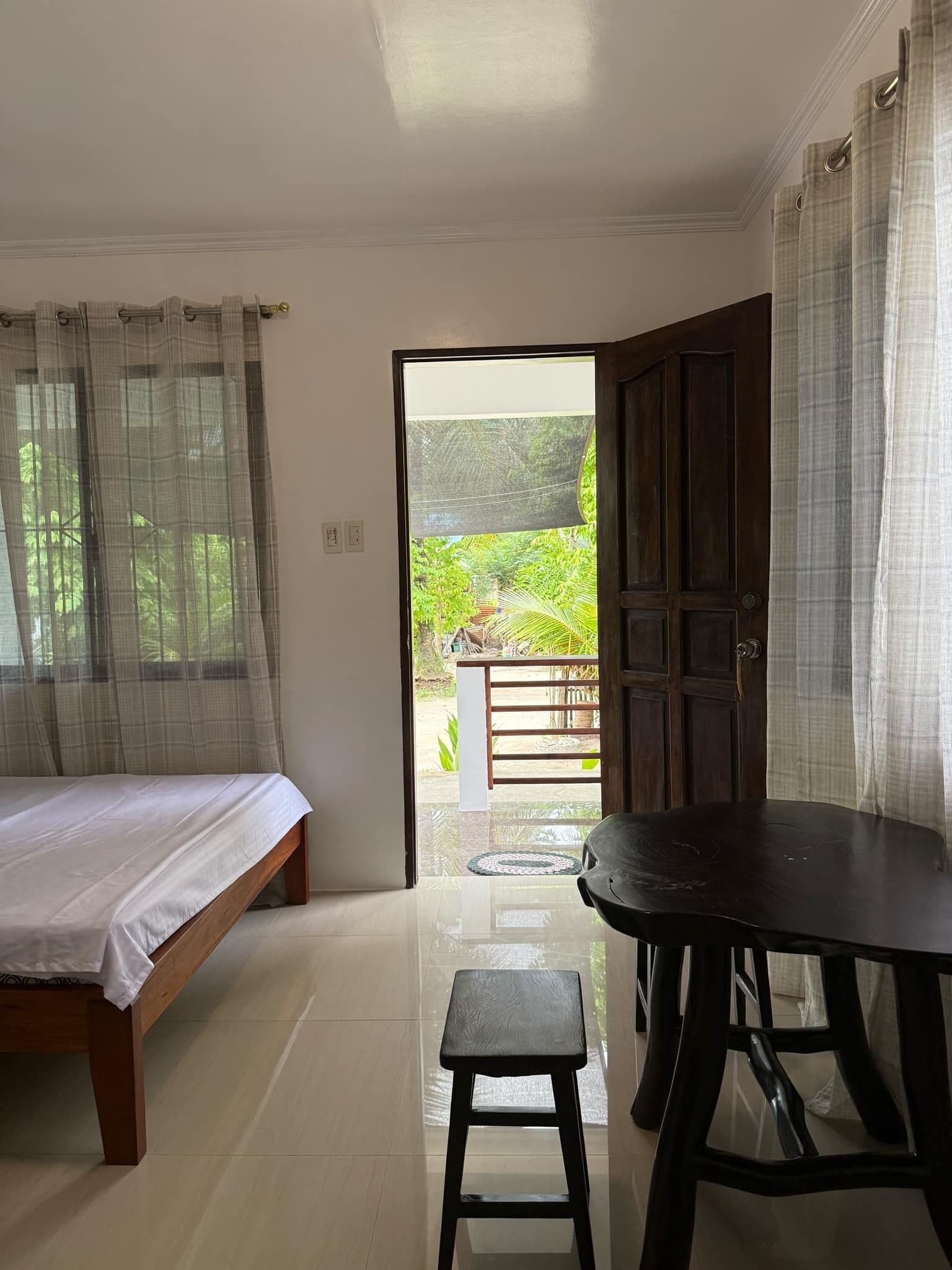 標準雙人房 | 客房內保險箱、免費無線上網