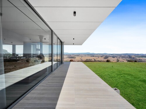 The Cloud At Sen Vineyard - The Ultimate Vineyard Retreat