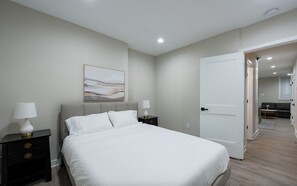 WiFi, bed sheets - Prime Location 1-Bedroom near Metro (Washington)