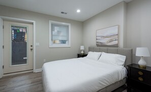 WiFi, bed sheets - Prime Location 1-Bedroom near Metro (Washington)