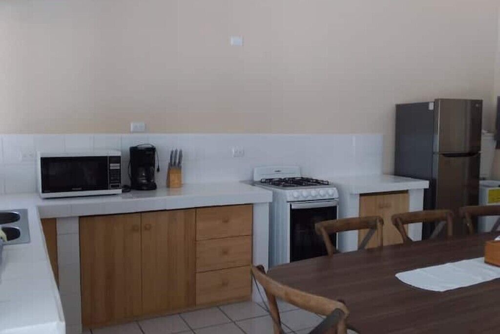 Fridge, microwave, oven, coffee/tea maker