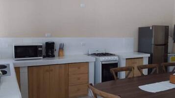 Fridge, microwave, oven, coffee/tea maker