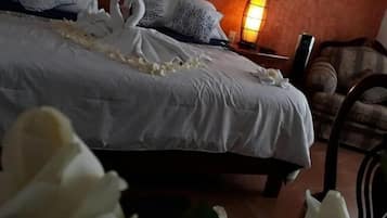 Premium bedding, down duvets, desk, free WiFi