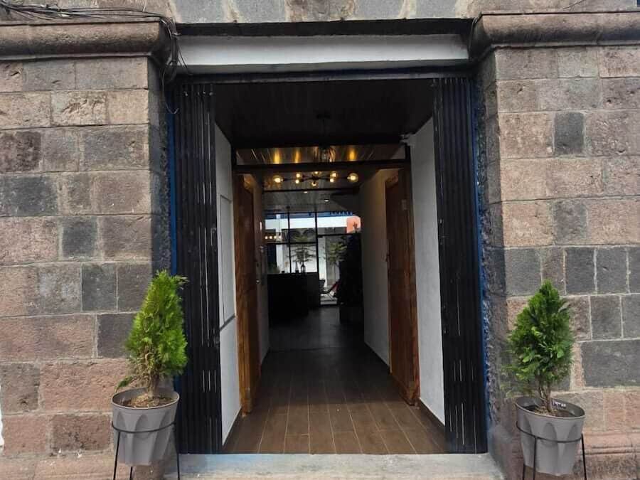 Bagian depan properti