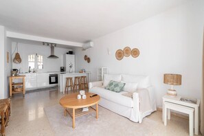 TV - San Juan Capistrano, 2 bedroom (Nerja)