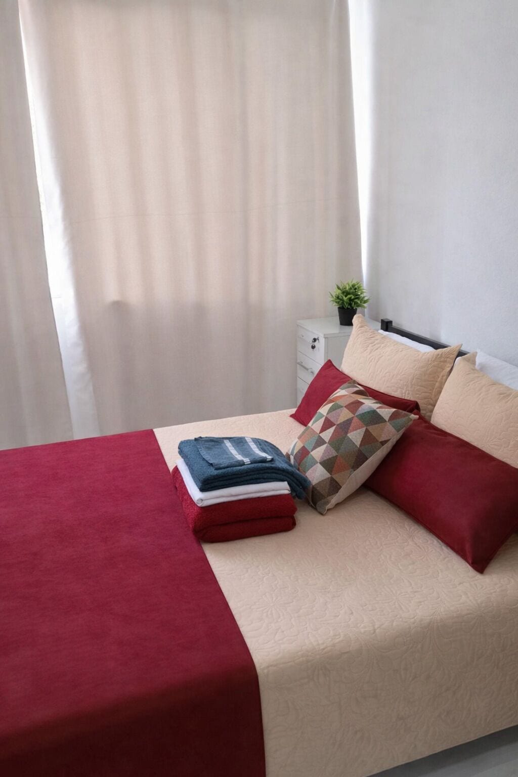 1 bedroom, free WiFi, bed sheets