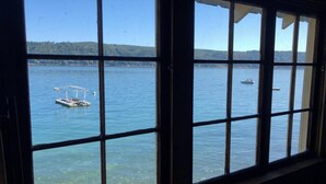 Interior - Waterfront Cottage on Hood Canal - rustic character-building 1-bed in Belfair (Belfair)