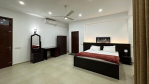 Unclassified image, 3 of 23, button - Ovinya Villa - Peaceful family villa near historic Galle town and beach (Galle)