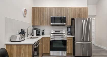 Arcade, Great Coffee, 80 min Banff, Brand New