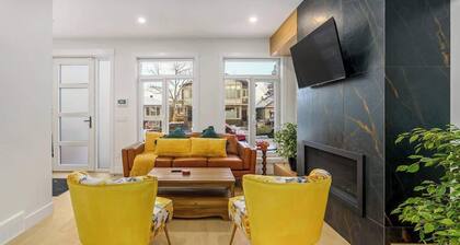 Trendy Bridgeland | Fireplace | King Beds | AC