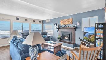 TV, fireplace, DVD player