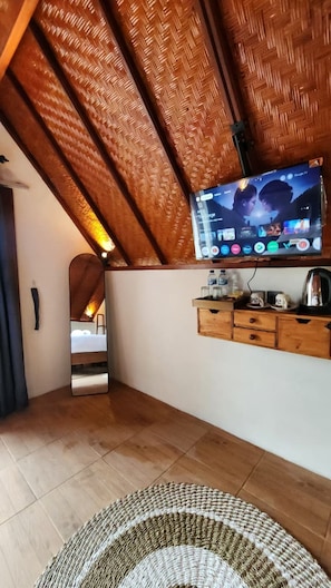 Villa Deluxe, balcón, vista al patio | Wifi gratis