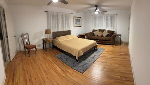 Unclassified image, 3 of 19, button - 4 BR/3 BA-Great for extended stays- Close to Savannah River Site & Masters Golf (Aiken)