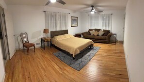 4 bedrooms, desk, iron/ironing board, free WiFi - 4 BR/3 BA-Great for extended stays- Close to Savannah River Site & Masters Golf (Aiken)