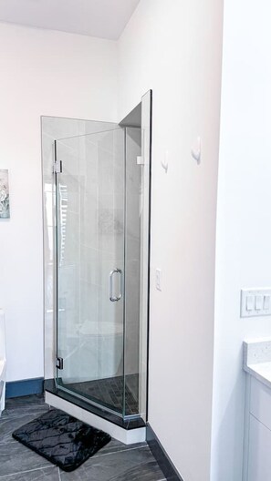 Hair dryer - Stylish Studio Apt-Outside NYC (West New York)